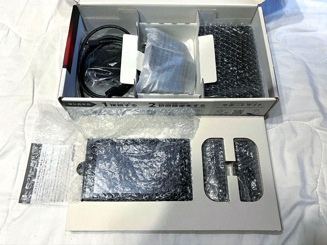 任天堂 Switch (初期化済)