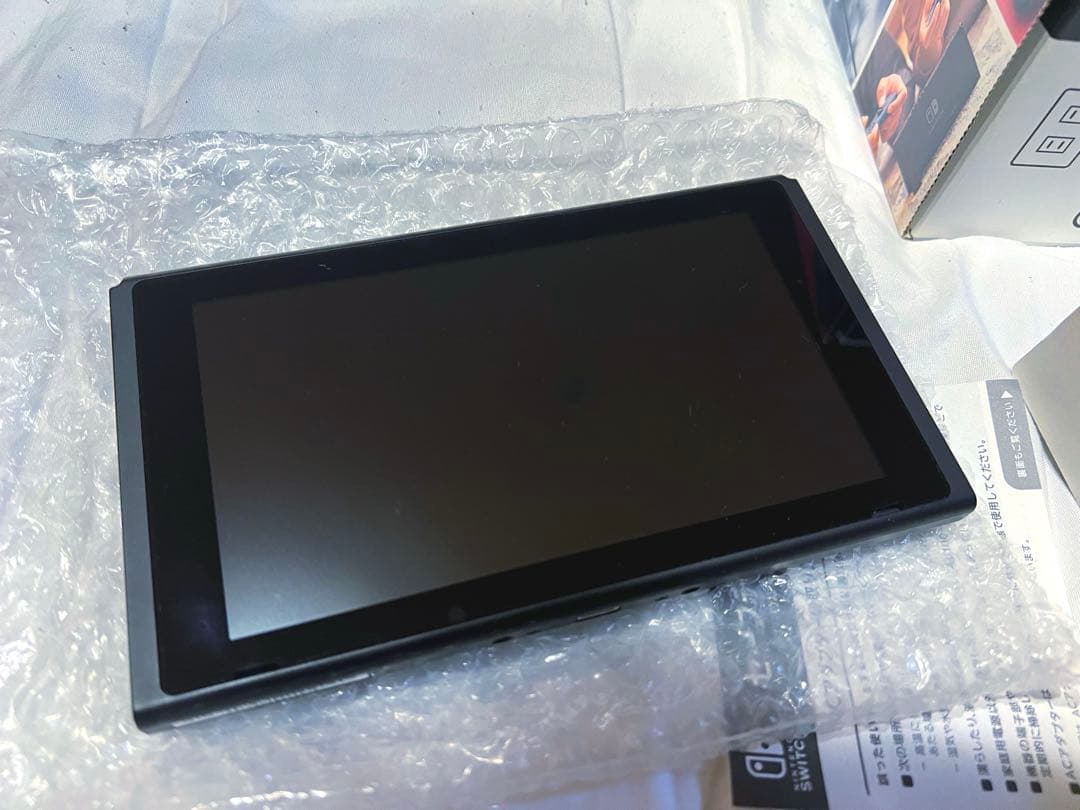 任天堂 Switch (初期化済)