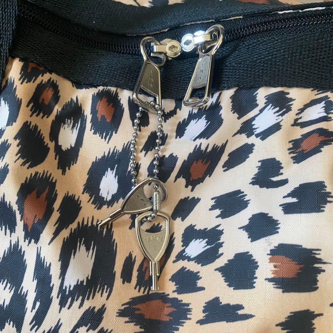 LeSportsac レスポートサック　ボストンバッグ　レオパード　ヒョウ柄　大