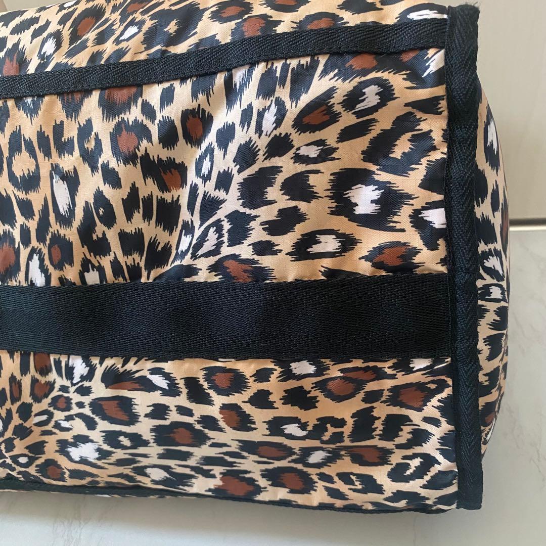 LeSportsac レスポートサック　ボストンバッグ　レオパード　ヒョウ柄　大