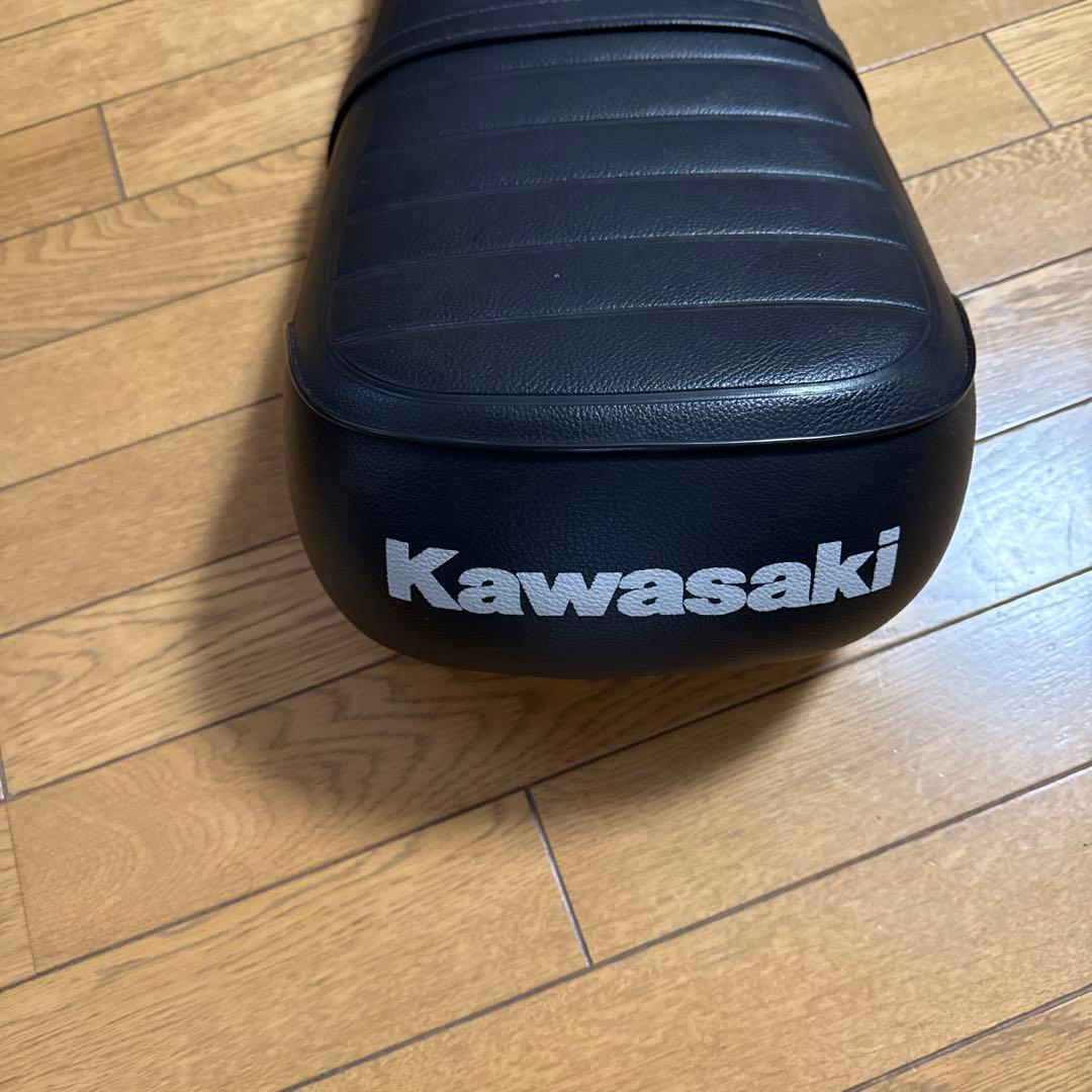 250tr 純正シート