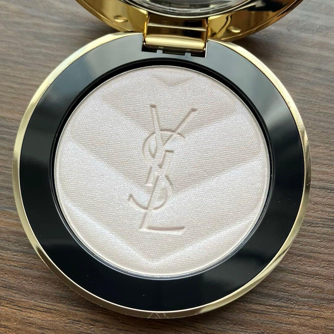 新品未使用　ysl メイクミーブラッシュパウダー　 チーク 69 限定