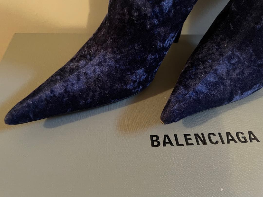 BALENCIAGA バレンシアガ　ネイビー ベルベット ブーティ