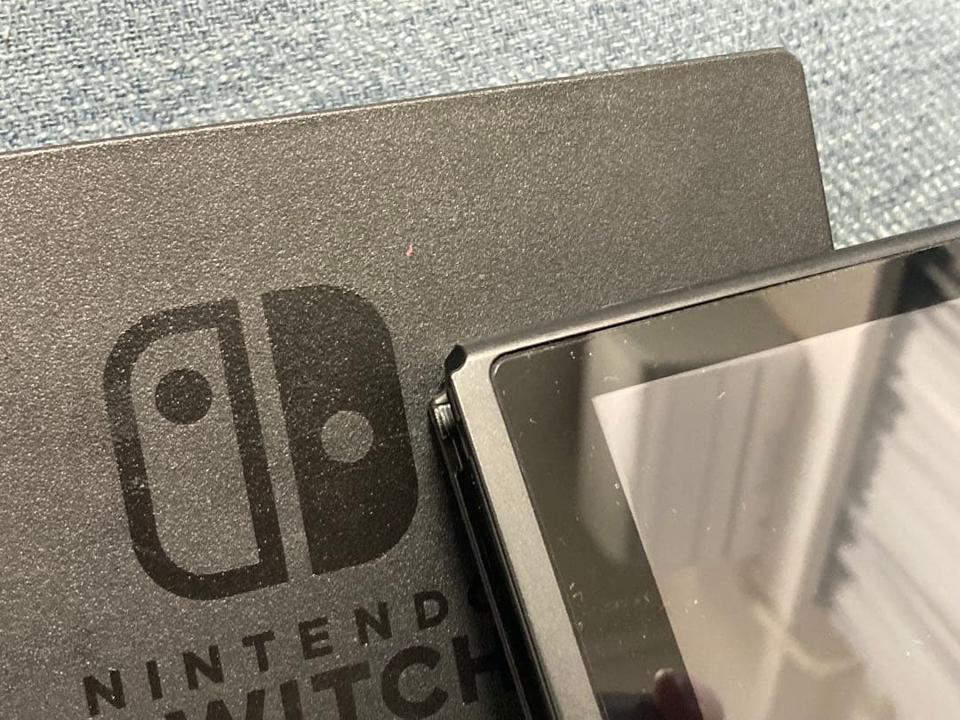Nintendo Switch 本体　ジョイコン