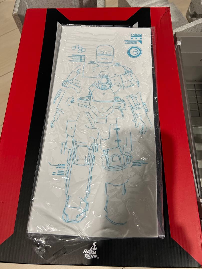 IRON MAN 3 HALL OF ARMOR フィギュア用ディスプレイ