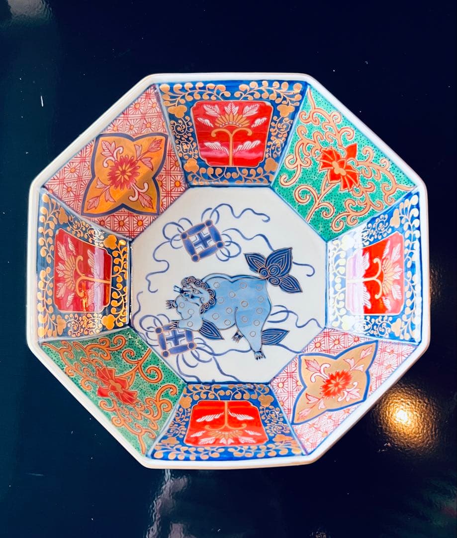 林九郎窯　有田焼 献上手面取獅子牡丹　預け鉢 八角皿 金蘭手