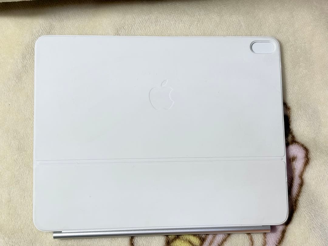 13インチ iPad Air Magic Keyboard M4