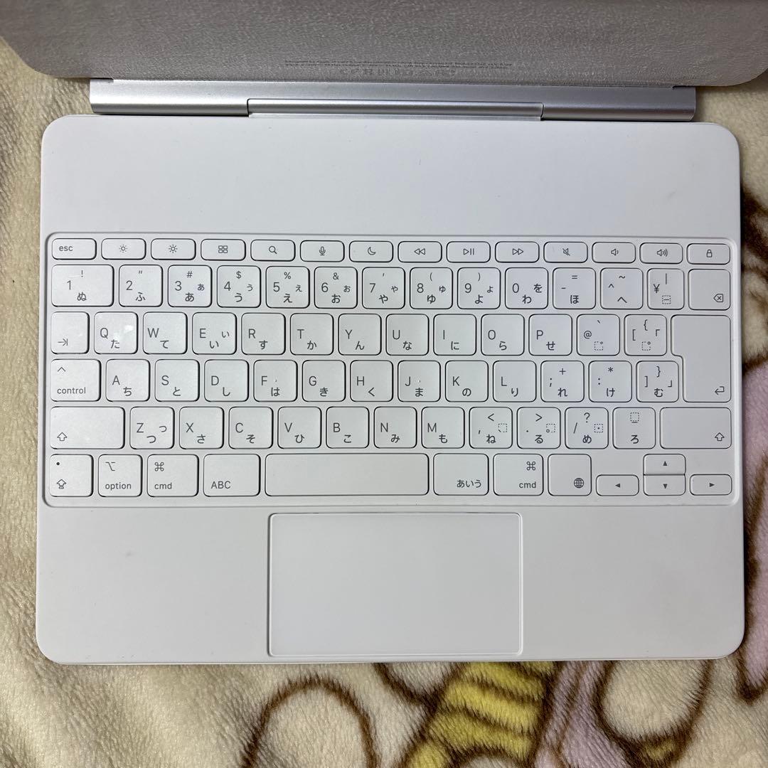 13インチ iPad Air Magic Keyboard M4