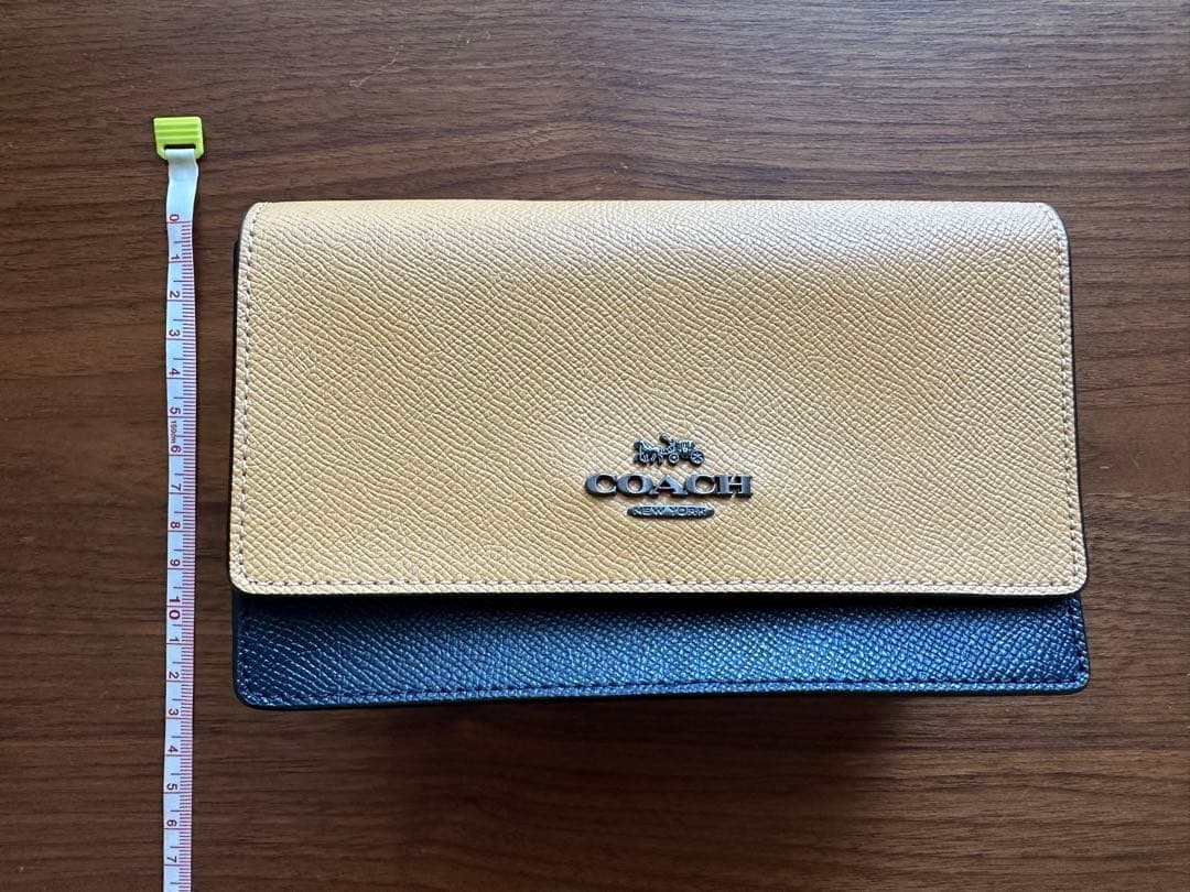 COACH イエロー・ネイビー ・ピンク　クラッチバック☆即日発送☆