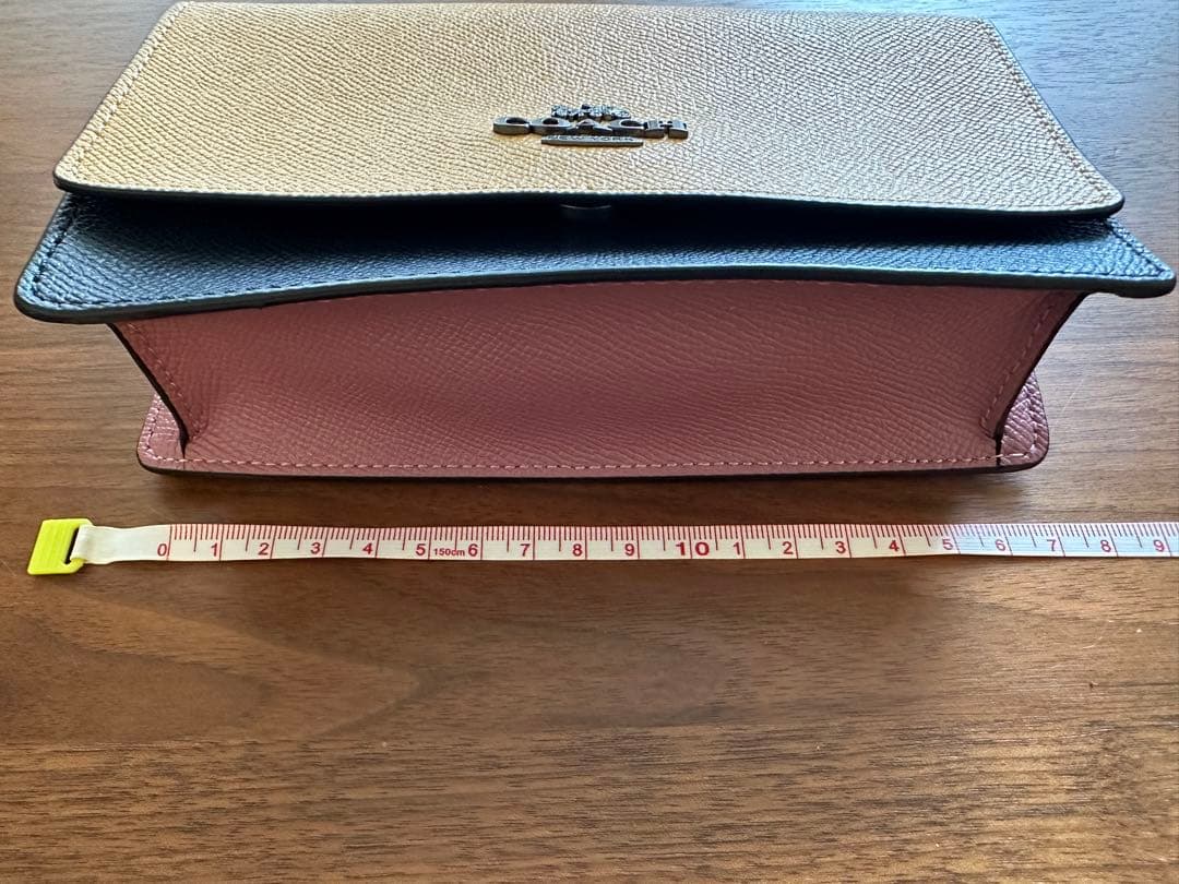 COACH イエロー・ネイビー ・ピンク　クラッチバック☆即日発送☆