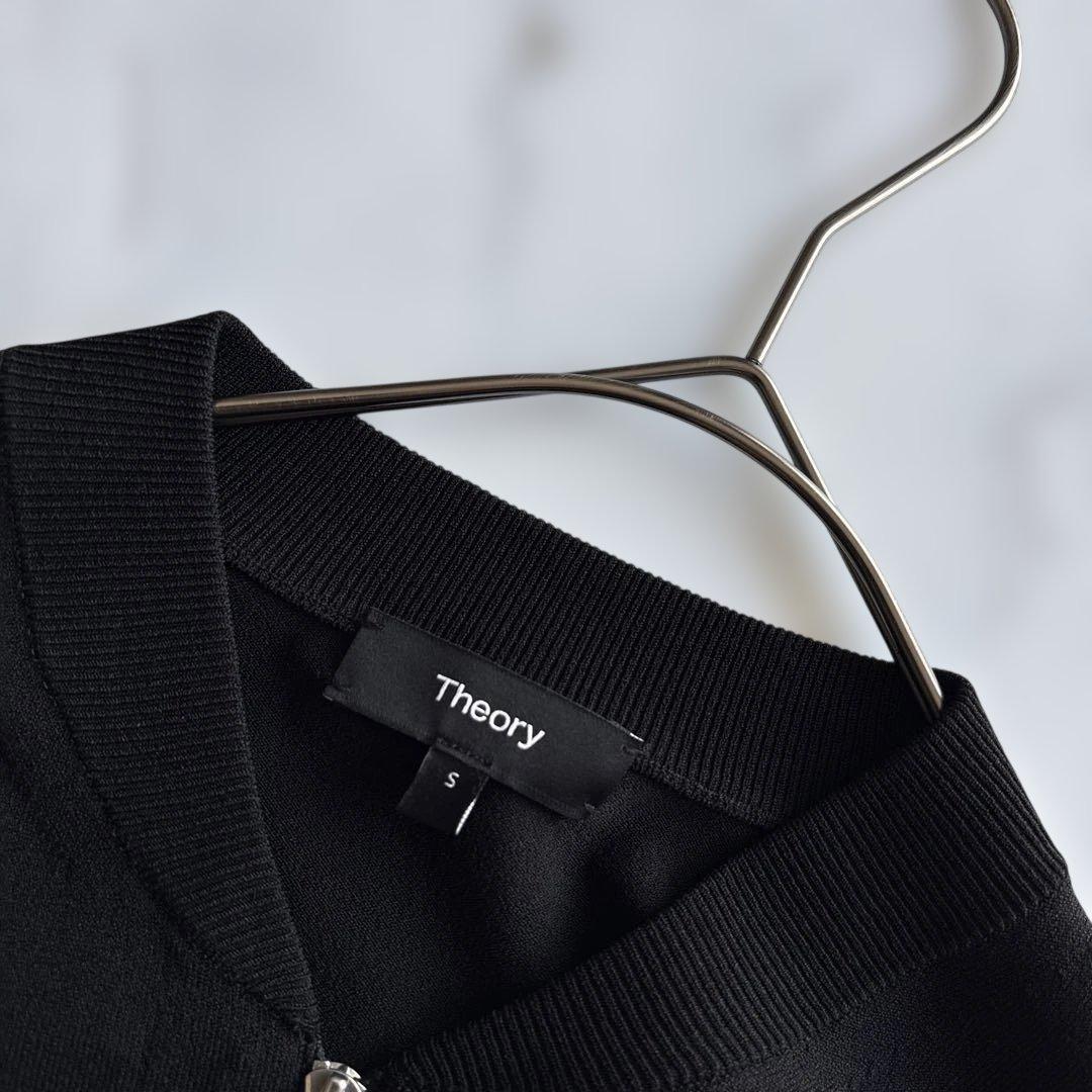 ✨未使用✨Theory セオリー現行 CLEAN BOMBER 黒　S