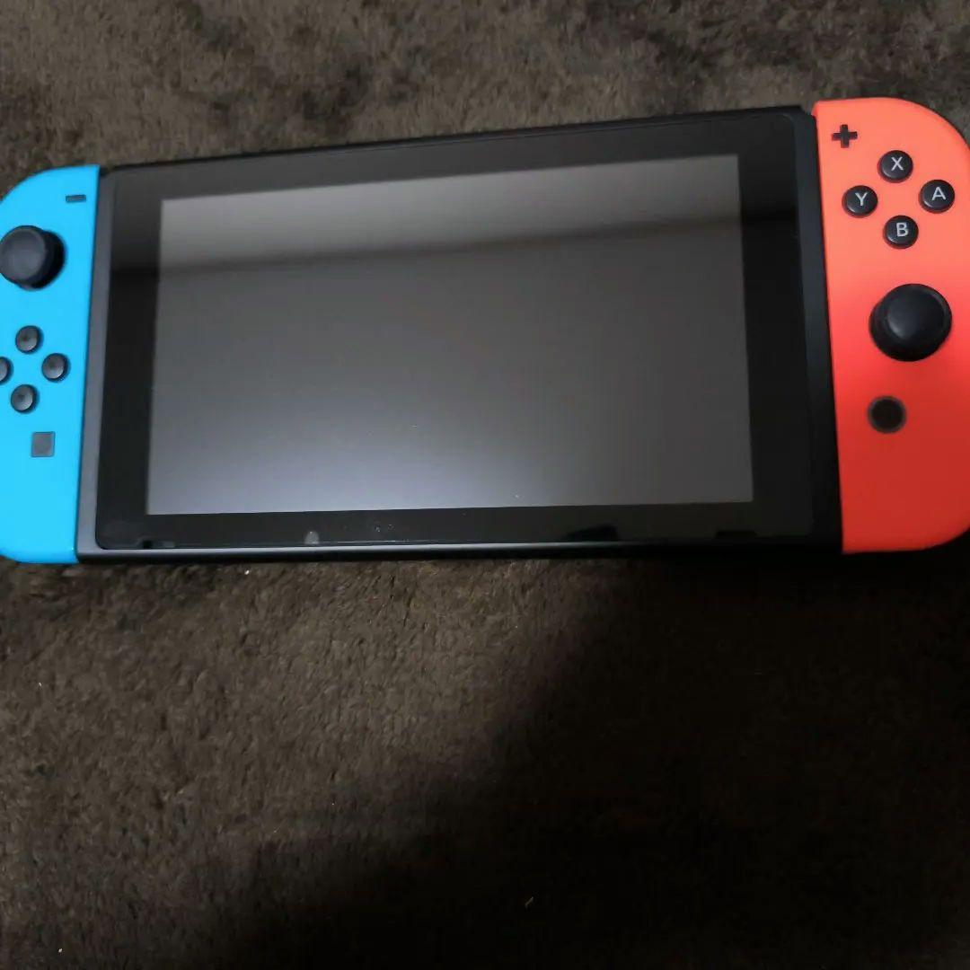 【値下げ】Nintendo Switch 本体 携帯ケース