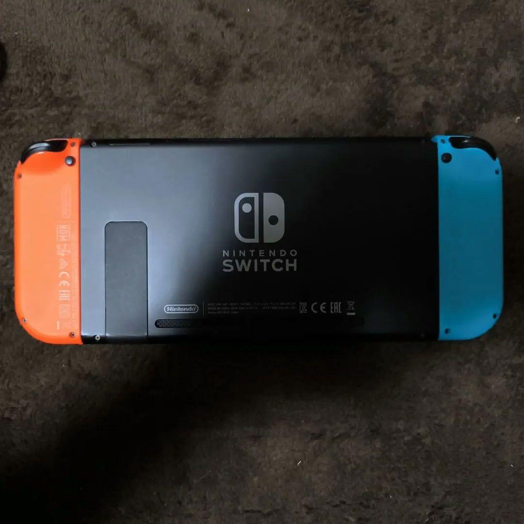 【値下げ】Nintendo Switch 本体 携帯ケース