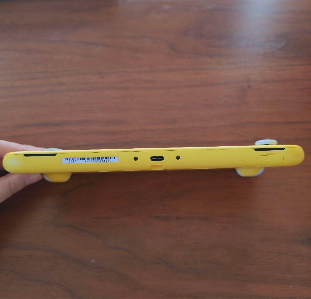 s*3様 Nintendo Switch Lite イエロー+アダプター+ケース