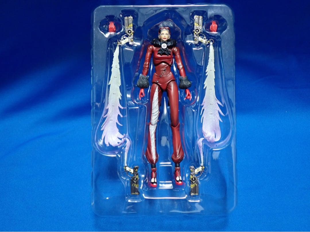 PLAY ARTS改 ベヨネッタ ジャンヌ BAYONETTA JEANNE