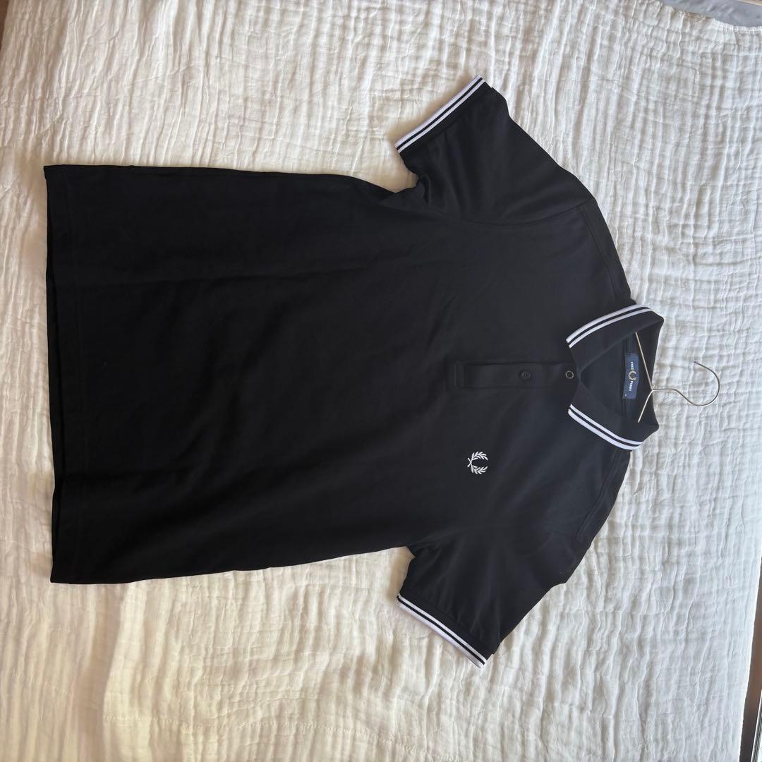 【美品】FRED PERRY ブラック ポロシャツ M