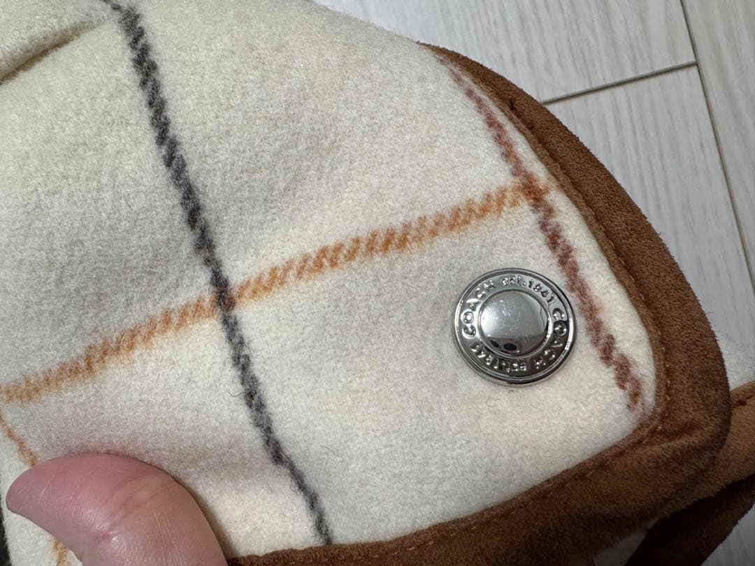 coachコーチのコート