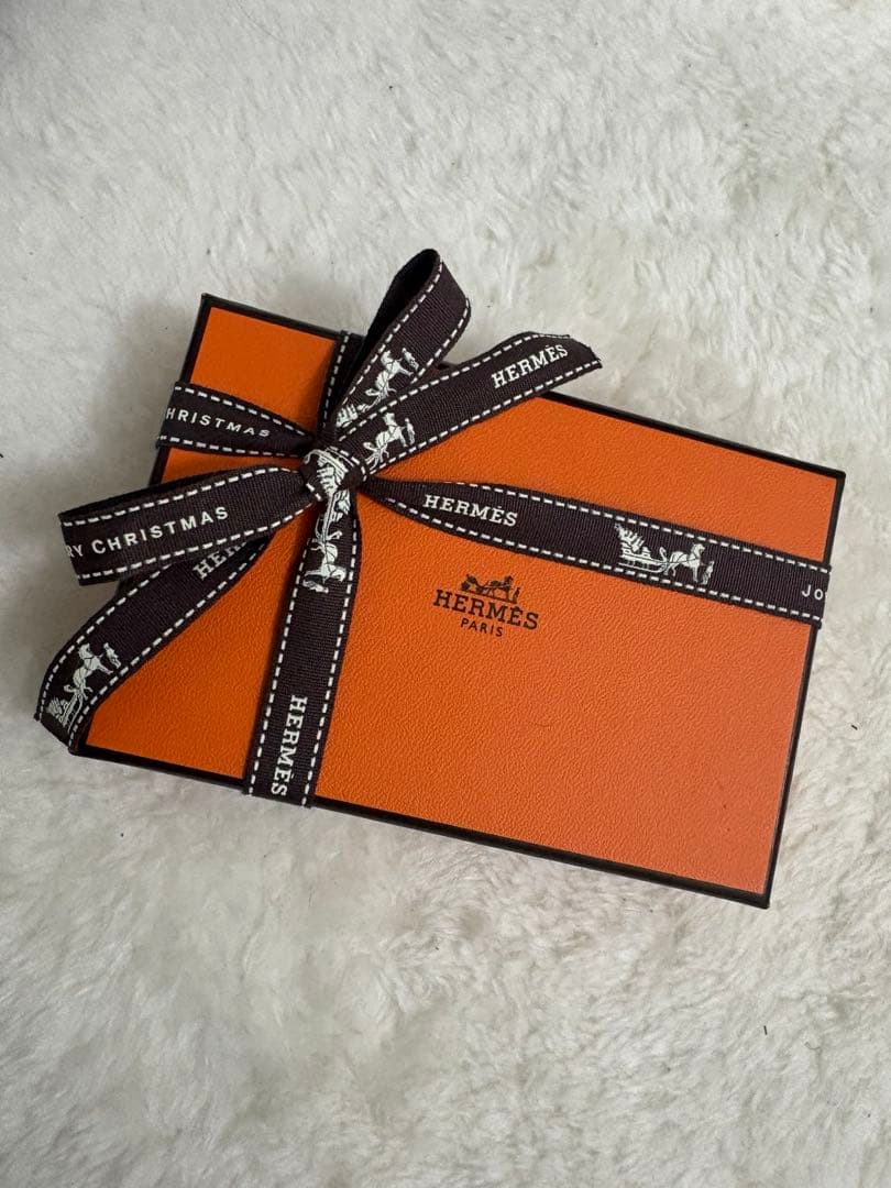 新品未使用 HERMES カルヴィデュオ エトゥープ