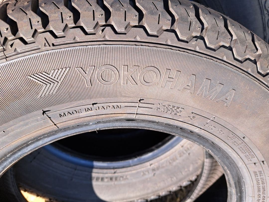 新品保管品！横浜ヨコハマスーパーVAN355 145/80R12LT送料￥300