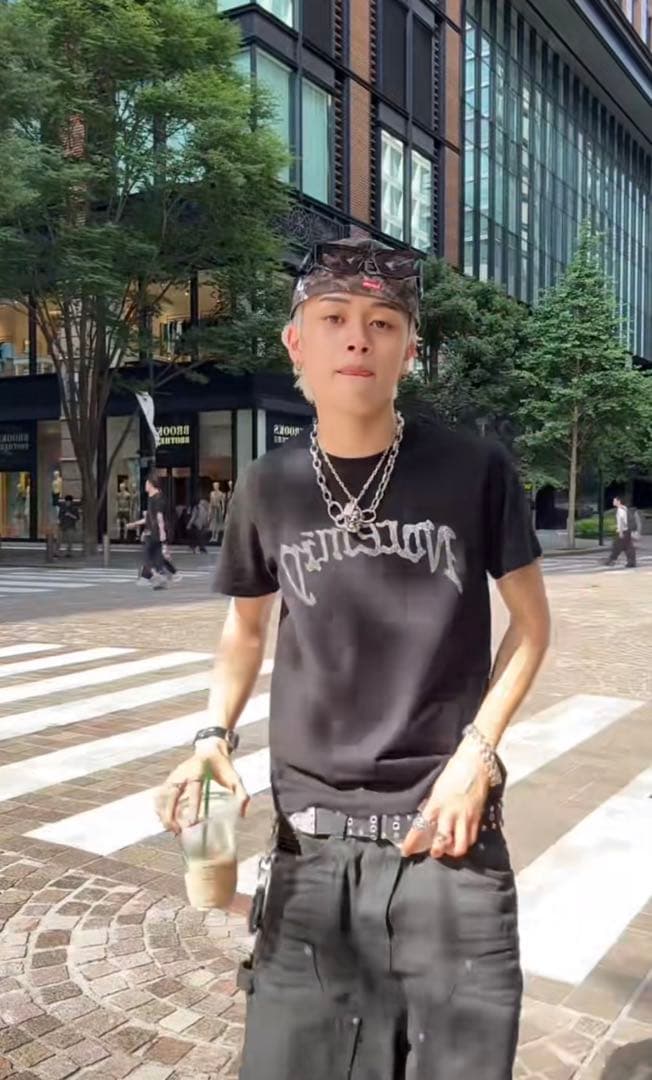 1番人気　NOREMID RHINESTONE TEE -BLACK-