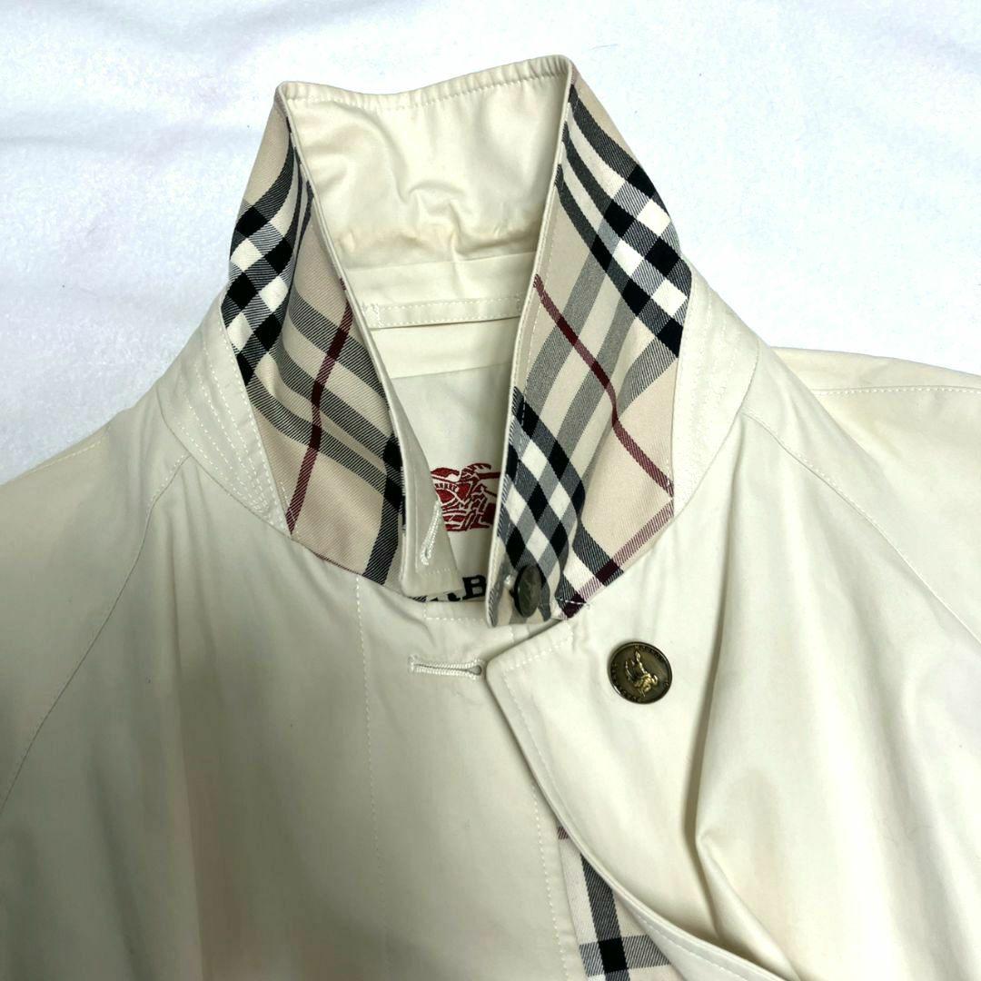 かっこいい！BURBERRY ステンカラーコート 刺繍　ボタン必見