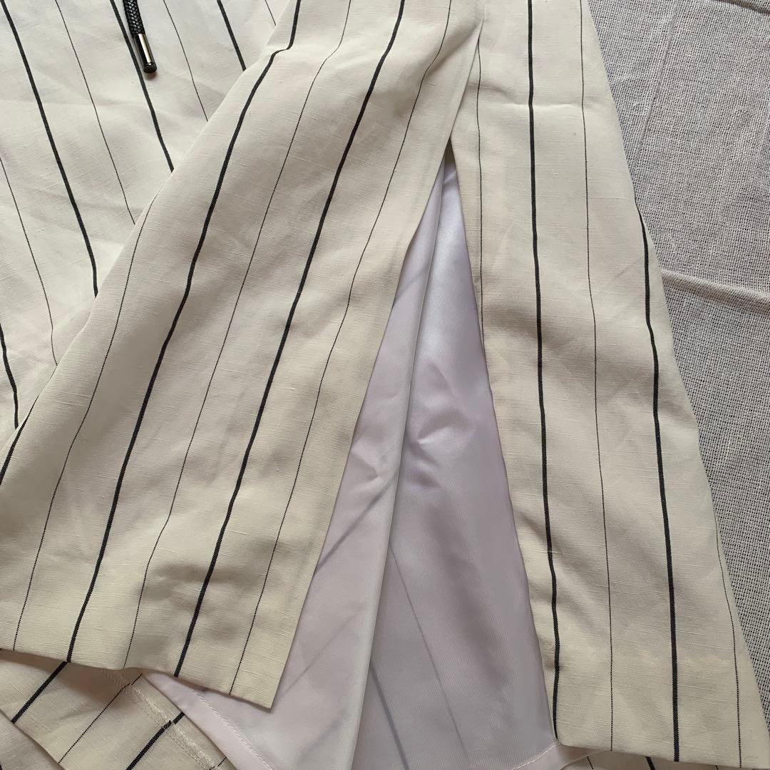 ☆新品☆　アドーア　ユーカリストライプスカート¥39600‼️