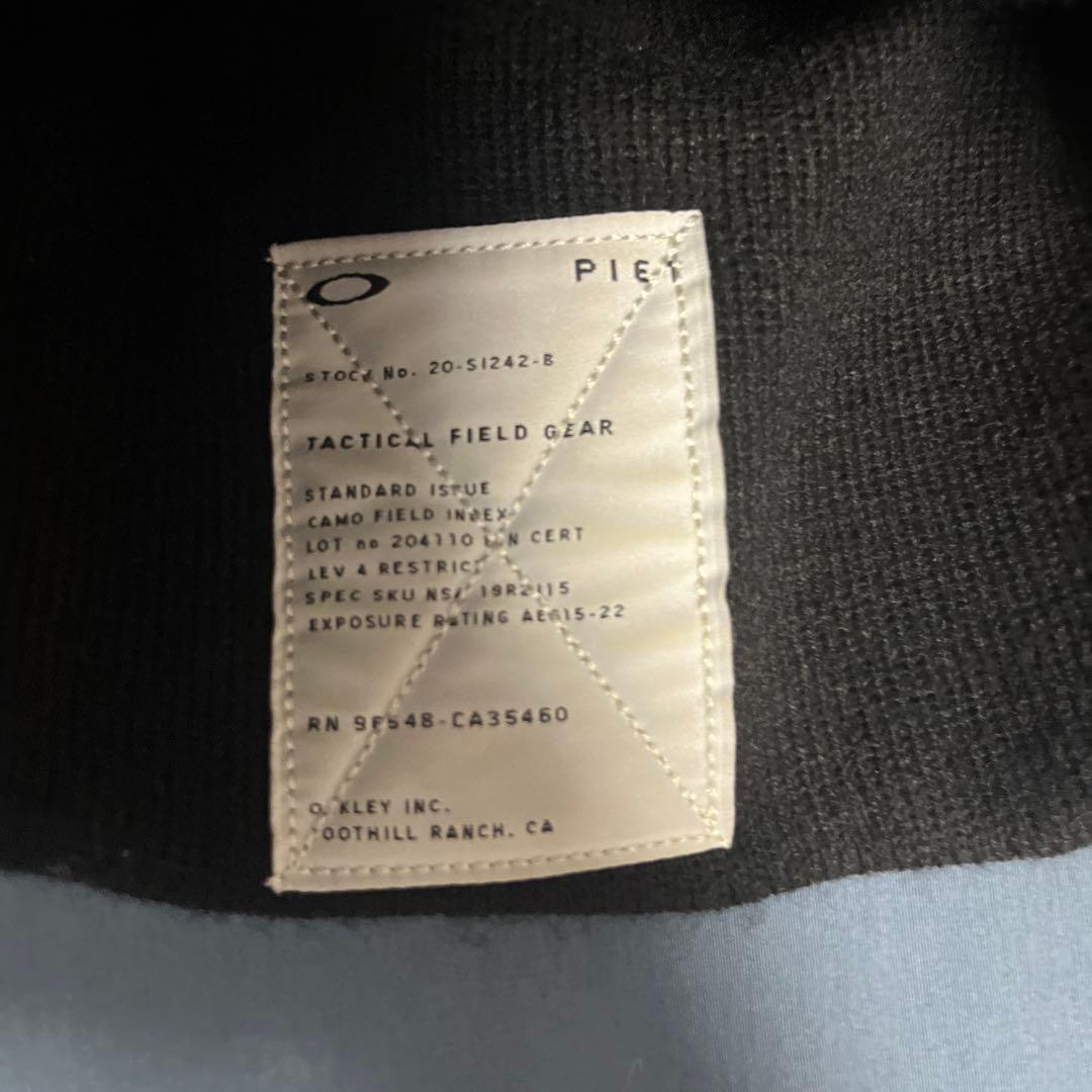 希少 Oakley TACTICAL FIELD GEAR ニット帽