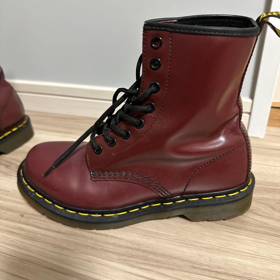 り*さ様 【美品・ソール減りなし】Dr.Martens 8ホールチェリーレッド