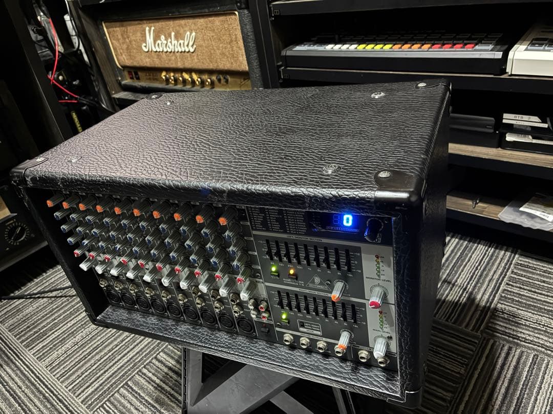 BEHRINGER EUROPOWER PMP2000 パワードミキサー
