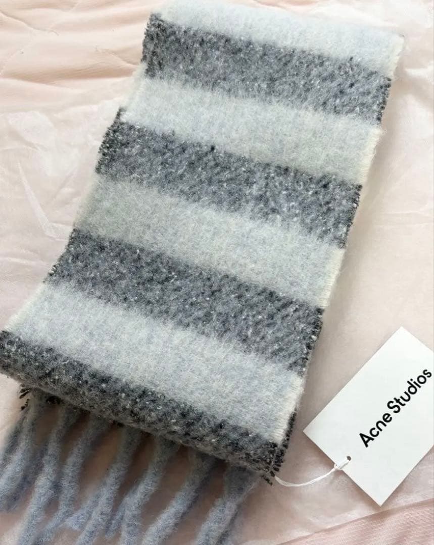 新品タグ付きAcne Studios フリンジウールスカーフ スキニー
