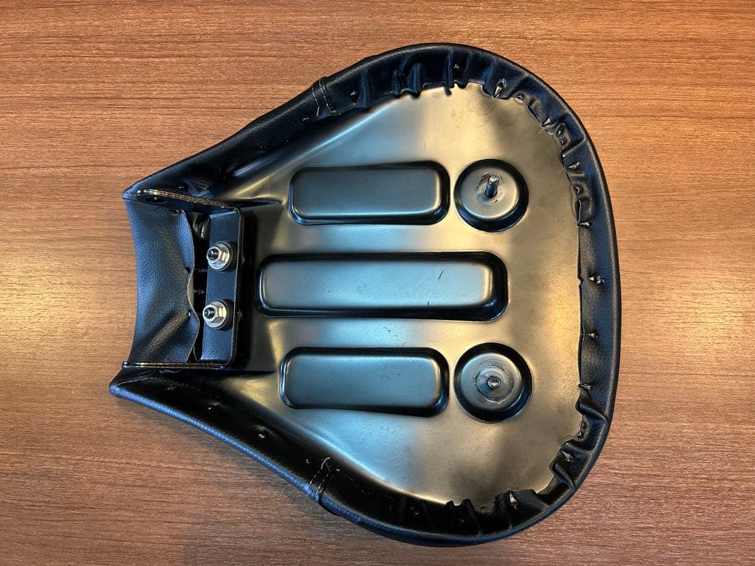 Benelli IMPERIALE400用純正シート（新品）
