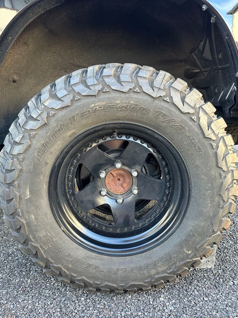 タイヤ・ホイール BFGoodrich Mud-Terrain 285/70r17