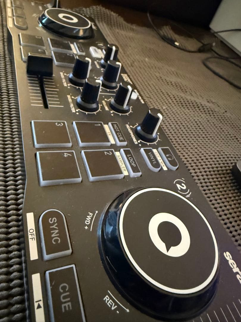 Y*e様 Hercules DJControl STARLIGHT