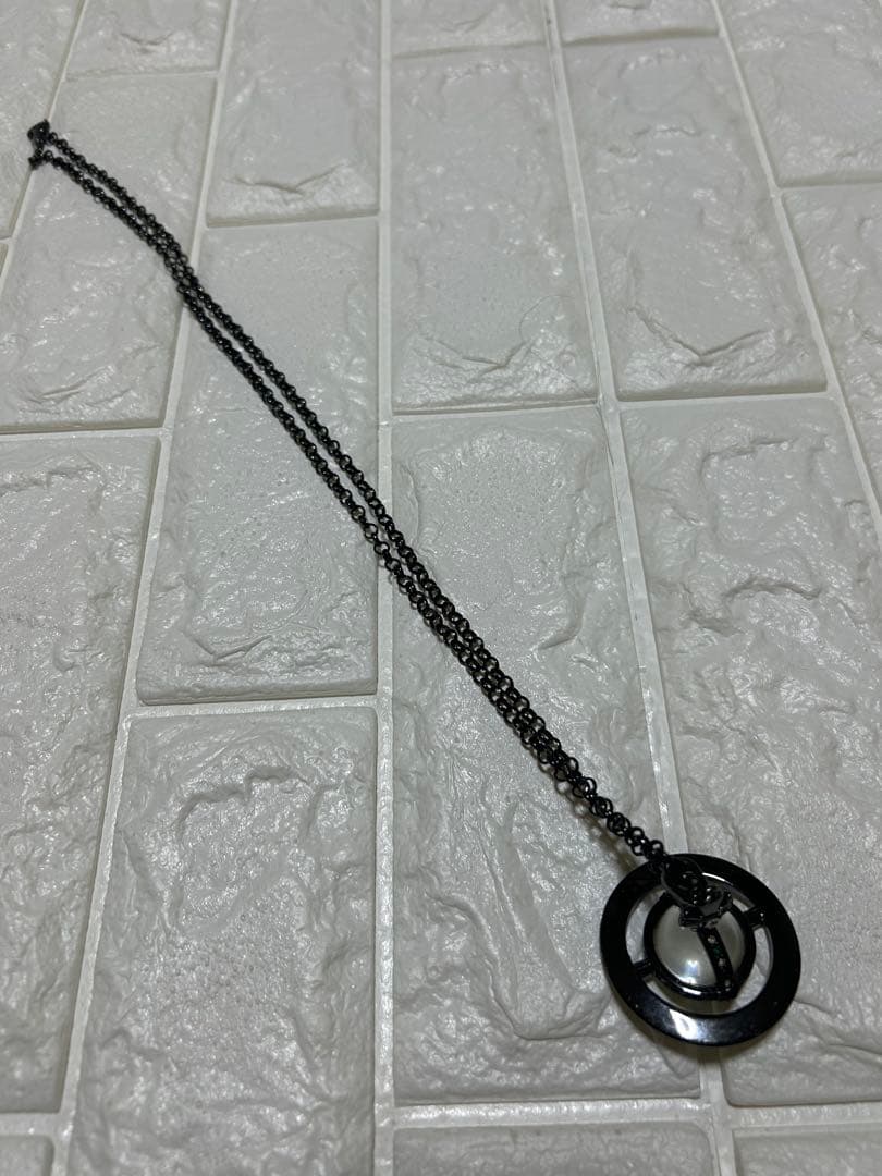 Vivienne Westwood 希少ガンメタル スモールオーブネックレス