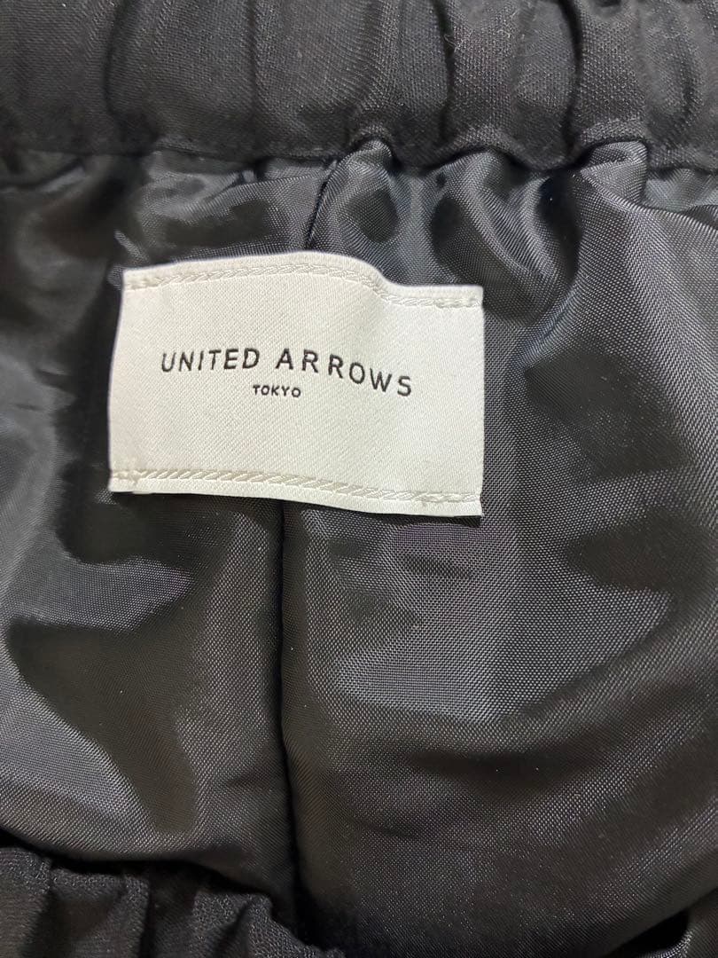 新品未使用【UNITED ARROWS】バルーンスカート38