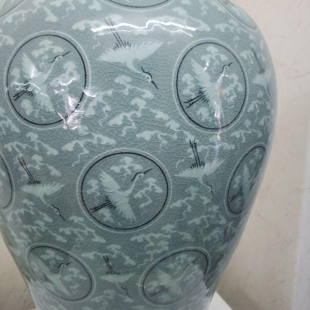 蔵出し特価　青磁 鶴模様 陶器 花瓶　作家物海剛作桐箱あり48cm