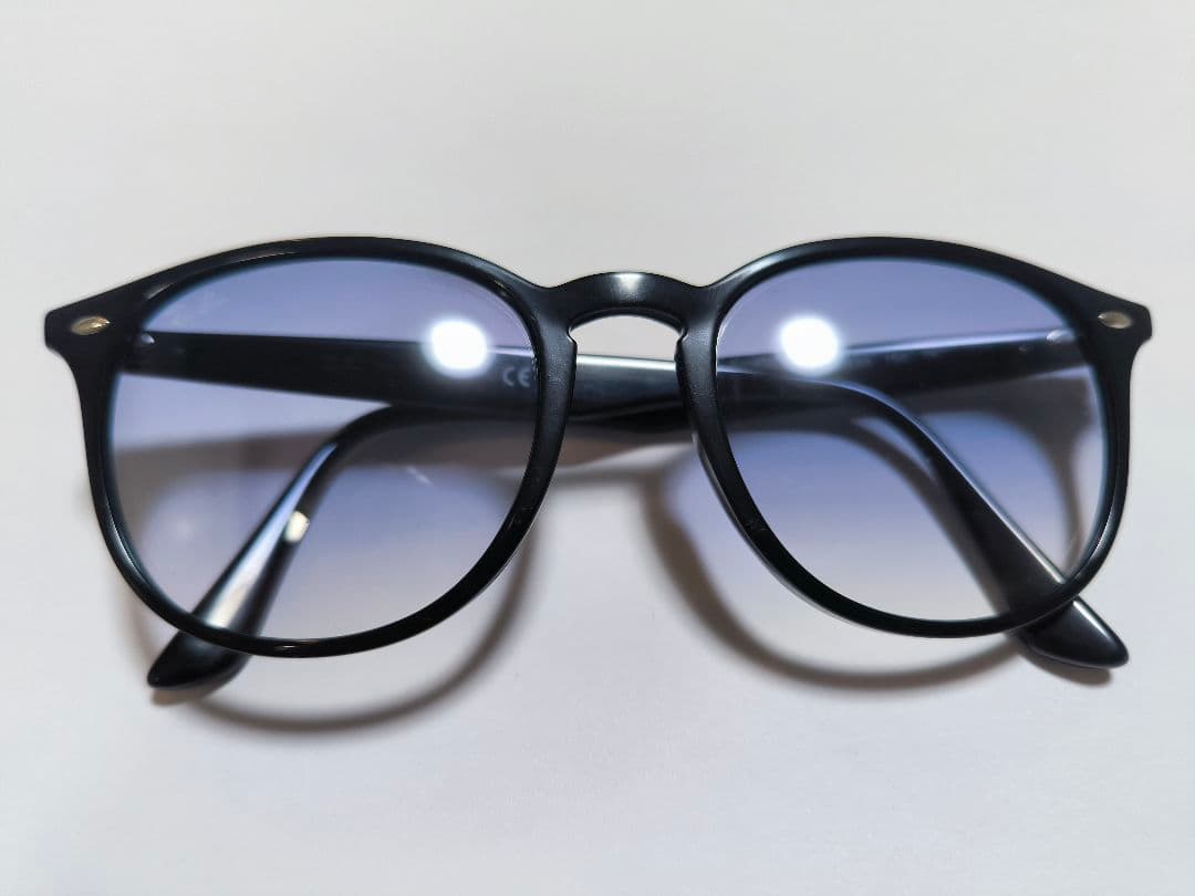 【美品】Ray-Banサングラス [モデル名/RB4259-F] ケース付き