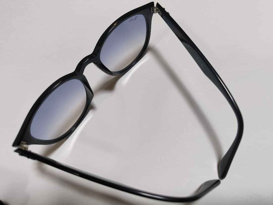 【美品】Ray-Banサングラス [モデル名/RB4259-F] ケース付き