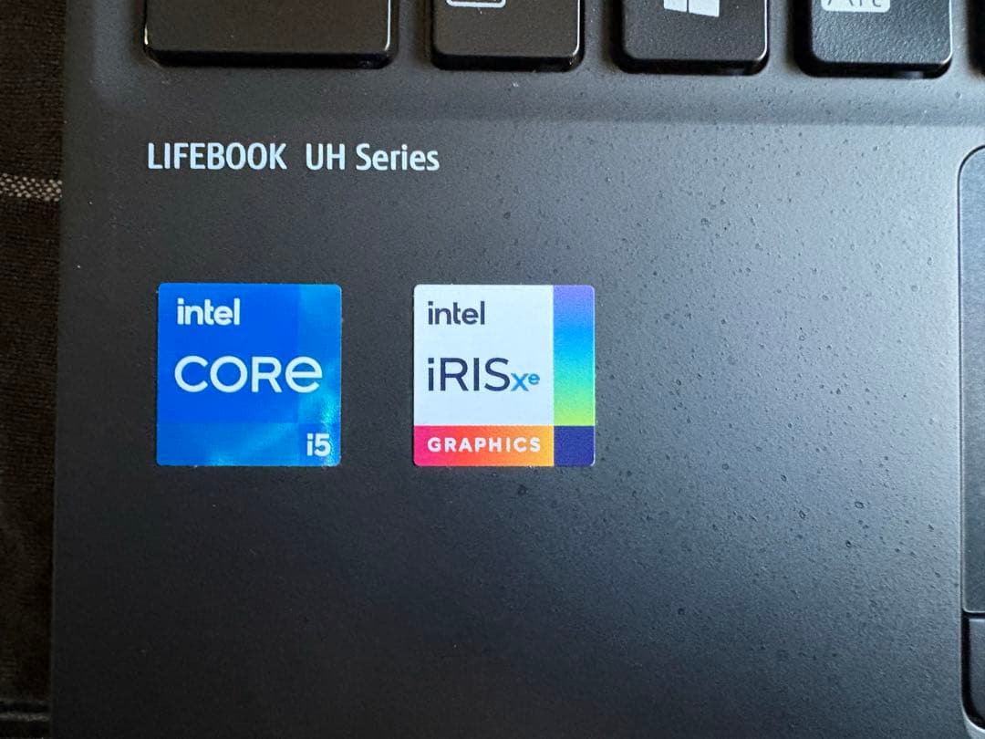 富士通LIFEBOOK UH08/E3 corei5
