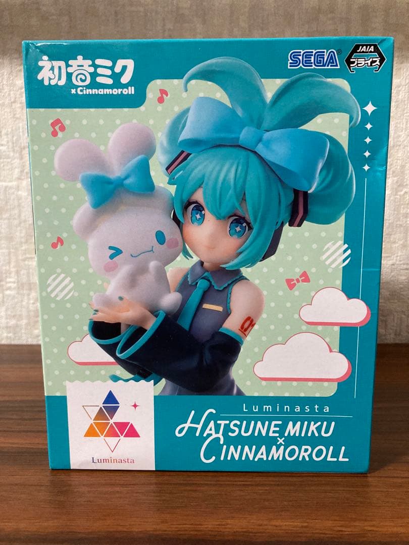 初音ミク×シナモロール　フィギュア　luminasta ちょこのせ