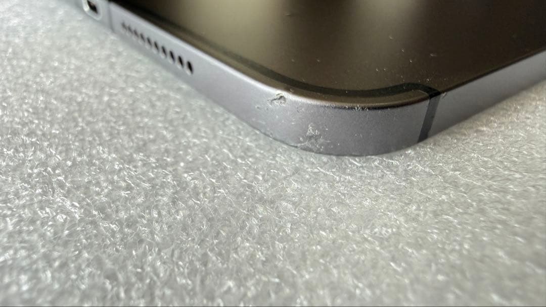 iPad mini6 256GB セルラー ※eSIM不可・角傷あり