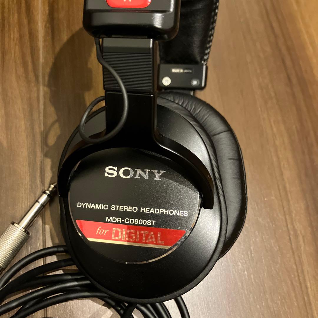 ヘッドホン SONY MDR-CD900ST