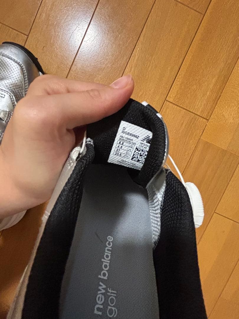 【即購入OK 】 New Balance ゴルフシューズ シルバー BOA