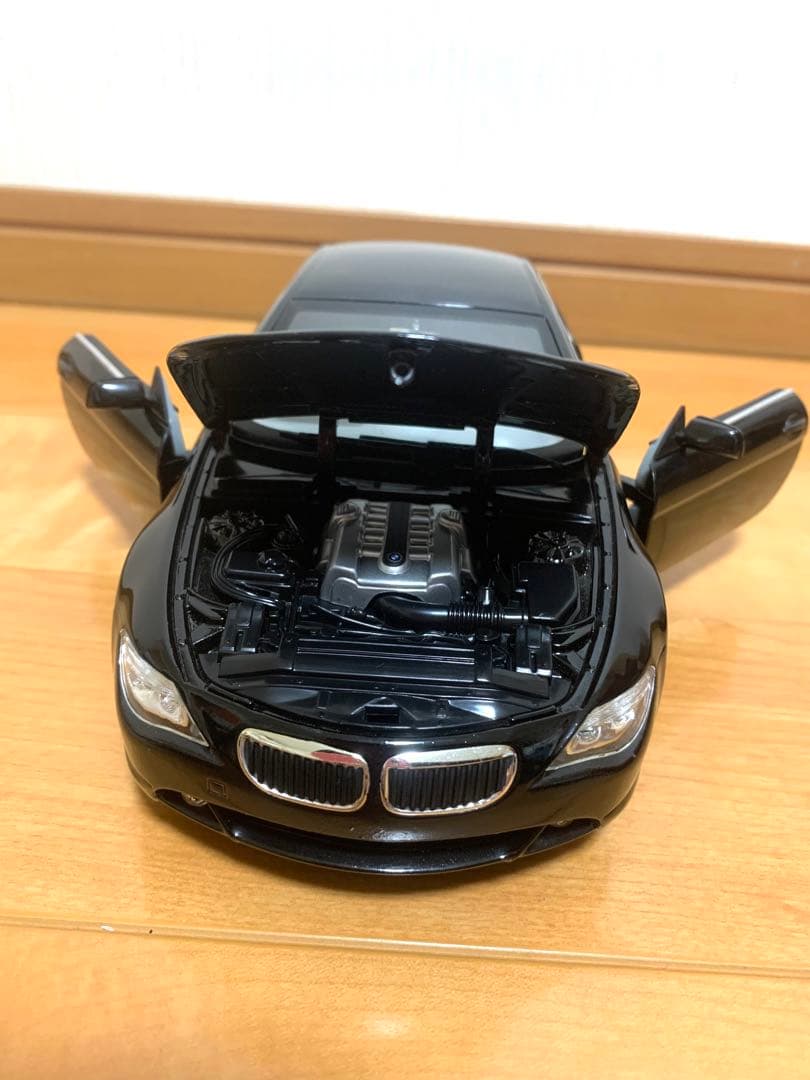 ミニカー BMW645ci HOTWHEELS 1/18