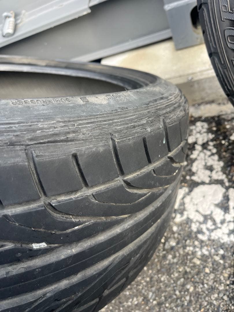 バリ山⭐︎225/40r18 DUNLOP DZ102 18インチ ドリケツ