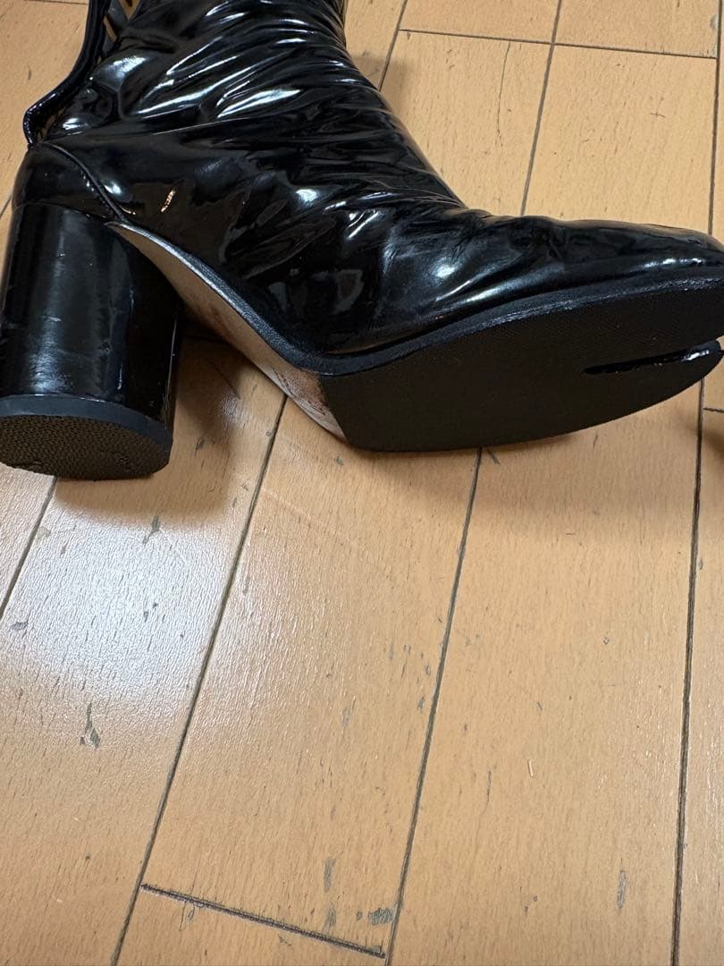 お値下げ メゾンマルジェラ 足袋ブーツ　サイズ37パテントレザー黒