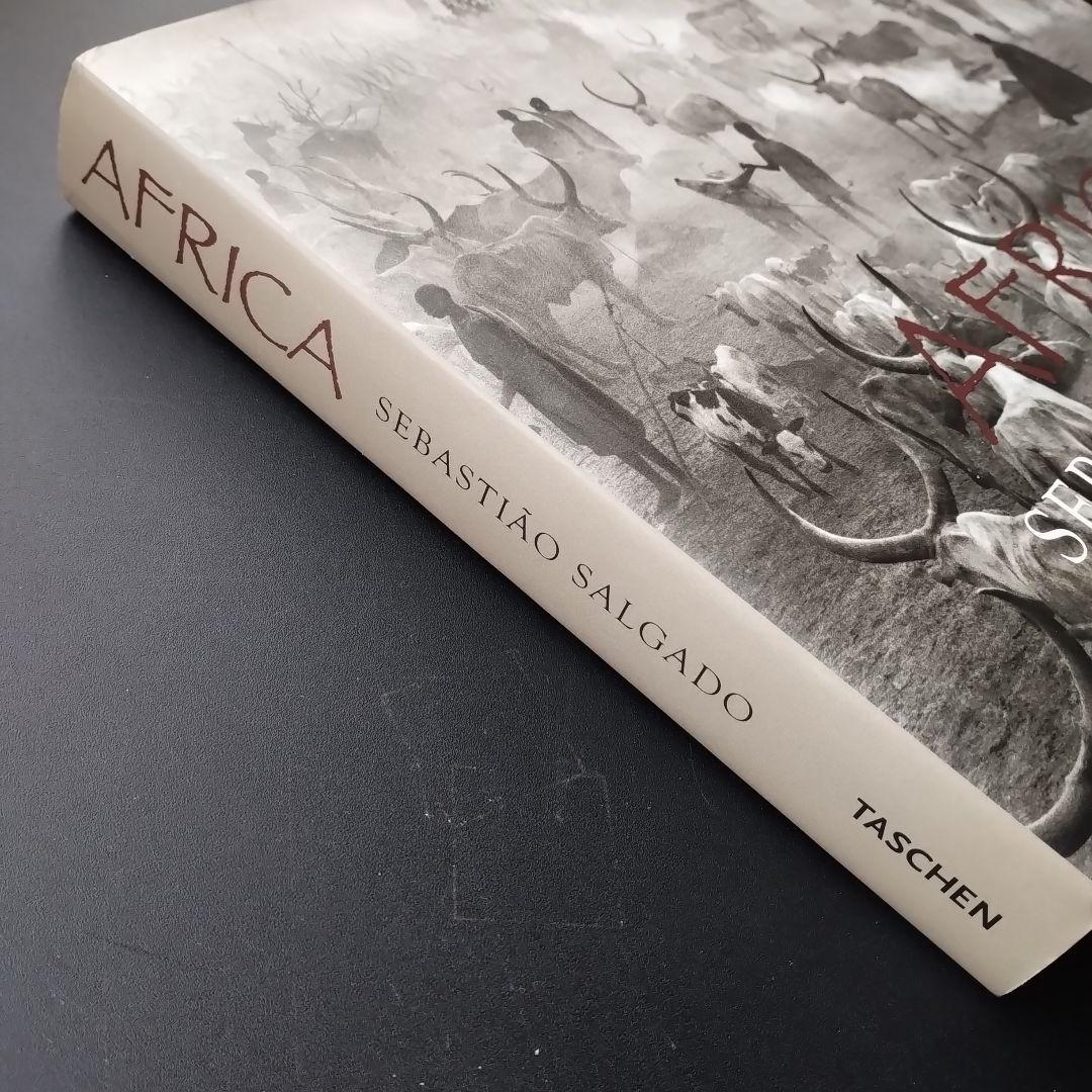 AFRICA セバスチャン・サルガド写真集