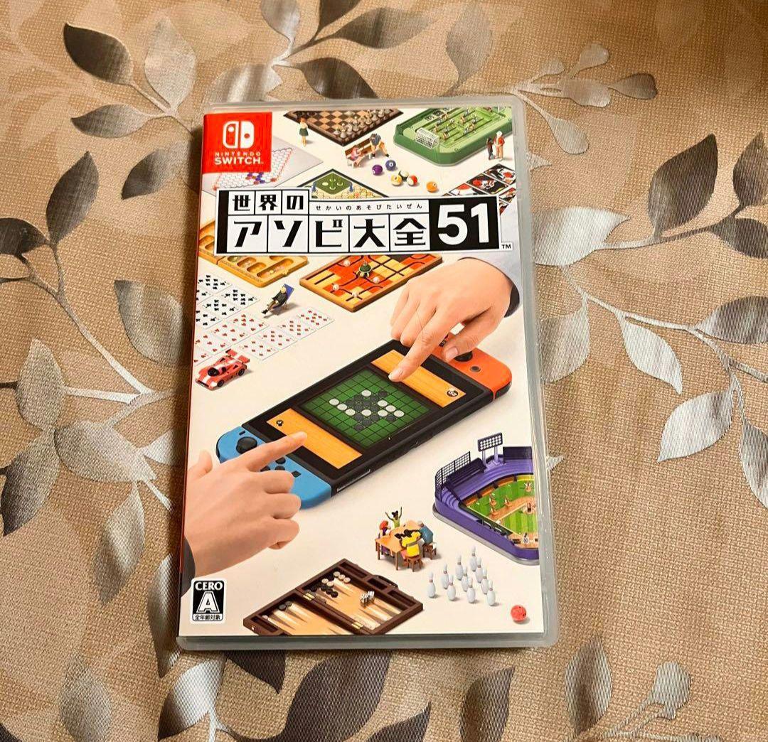 Nintendo Switch 本体、付属品、箱全て付属＋ケース、遊び大全
