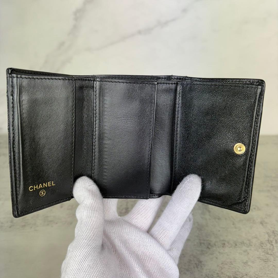 CHANEL ボーイシャネル　キャビアスキン　三つ折り財布　ケース