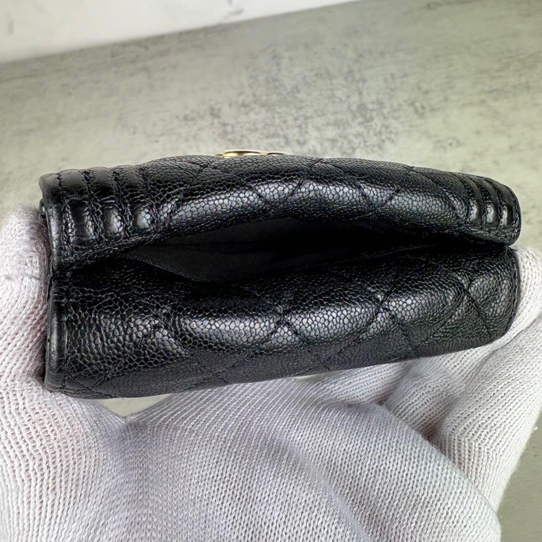 CHANEL ボーイシャネル　キャビアスキン　三つ折り財布　ケース